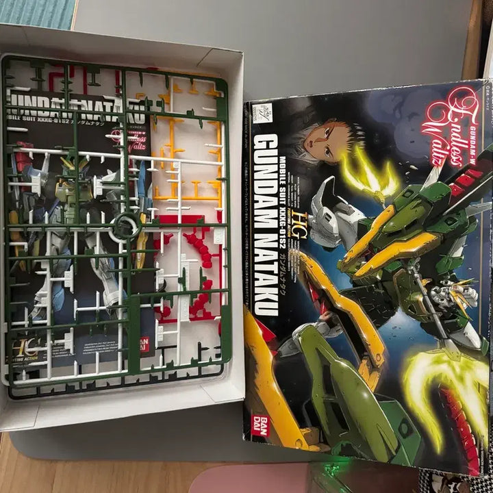[BUNJANG] Rare HG 1/144 Altron EW Gundam Model Kit (Old Edition) / 희귀구판 hg나타쿠 1/144 알트론ew