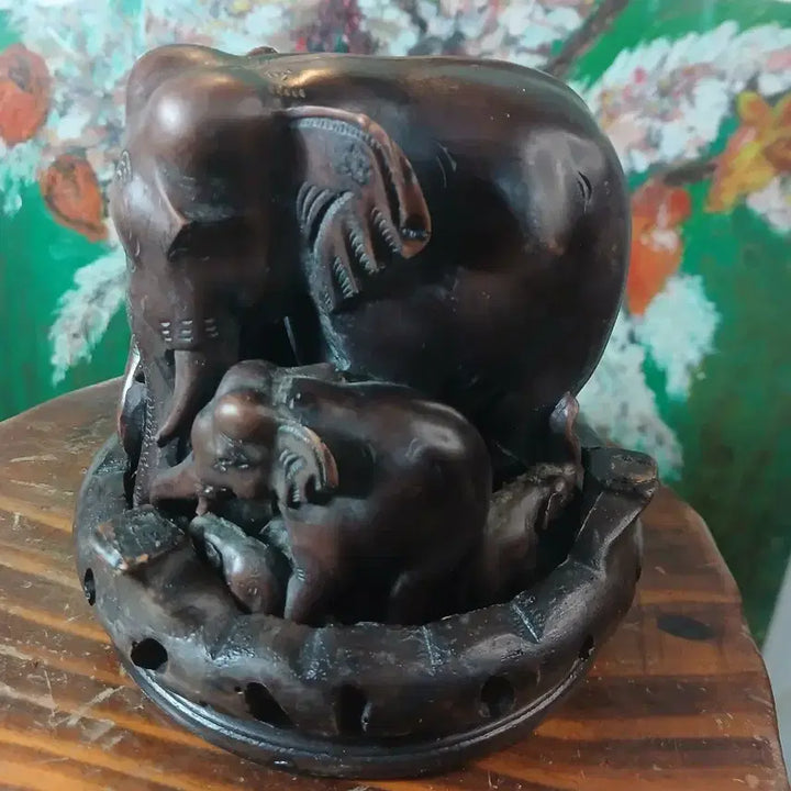 [BUNJANG] Carved Wooden Elephant Figurine / 나무 조각 코끼리 조형물 장식품