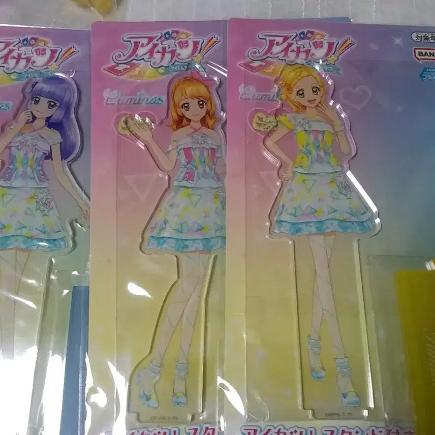 [BUNJANG] Aikatsu Luminous Crane Acrylic Stand Set / 아이카츠 루미너스 크레인 아크릴 스탠드 메지루시 아카리 스미레 히나키