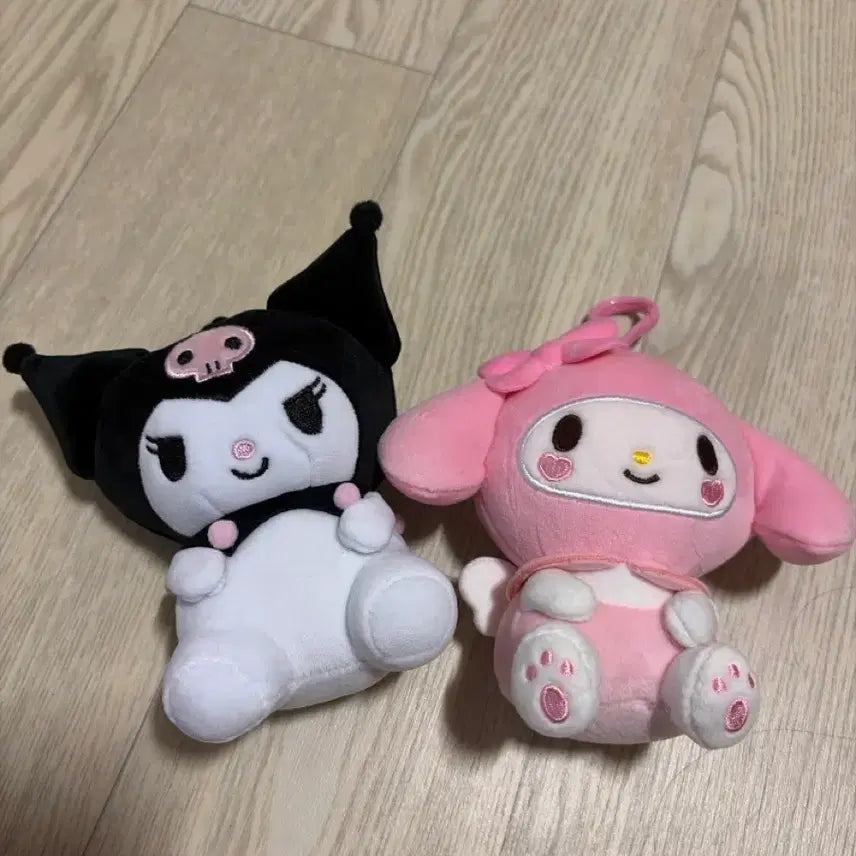 [BUNJANG] My Melody &amp; Kuromi Plush Keychain Set / 마이멜로디/쿠로미 인형 키링 세트
