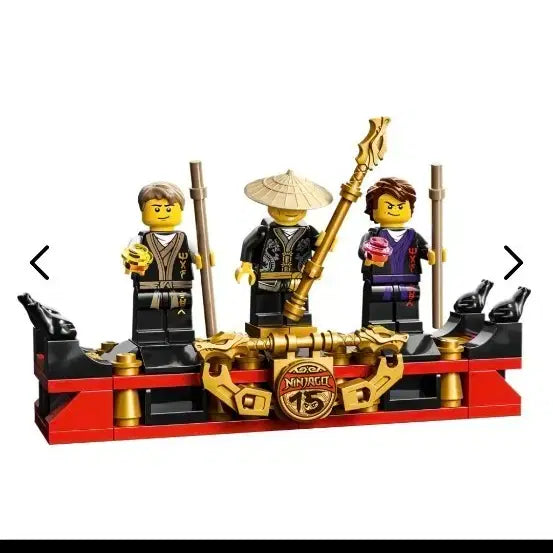[BUNJANG] LEGO Ninjago 15th Anniversary Minifigure with Base, New / 레고 닌자고 15주년 베이스포함 미니피규어 새상품