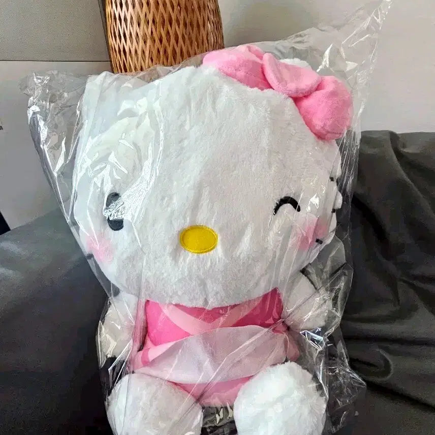[BUNJANG] Hello Kitty Large Plush Doll (Approx. 40cm) / [약40cm 대형]헬로키티 인형