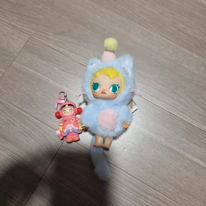 [BUNJANG] Pop Mart Molly Cat Plush + Astronaut Keychain Set / 팝마트 몰리 Molly 몰리 고양이 인형 + 키링 세트