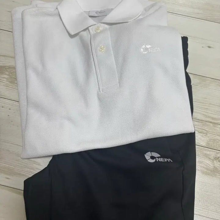[BUNJANG] Nepa Sportswear Top and Bottom Set / 네파 운동복 상하의