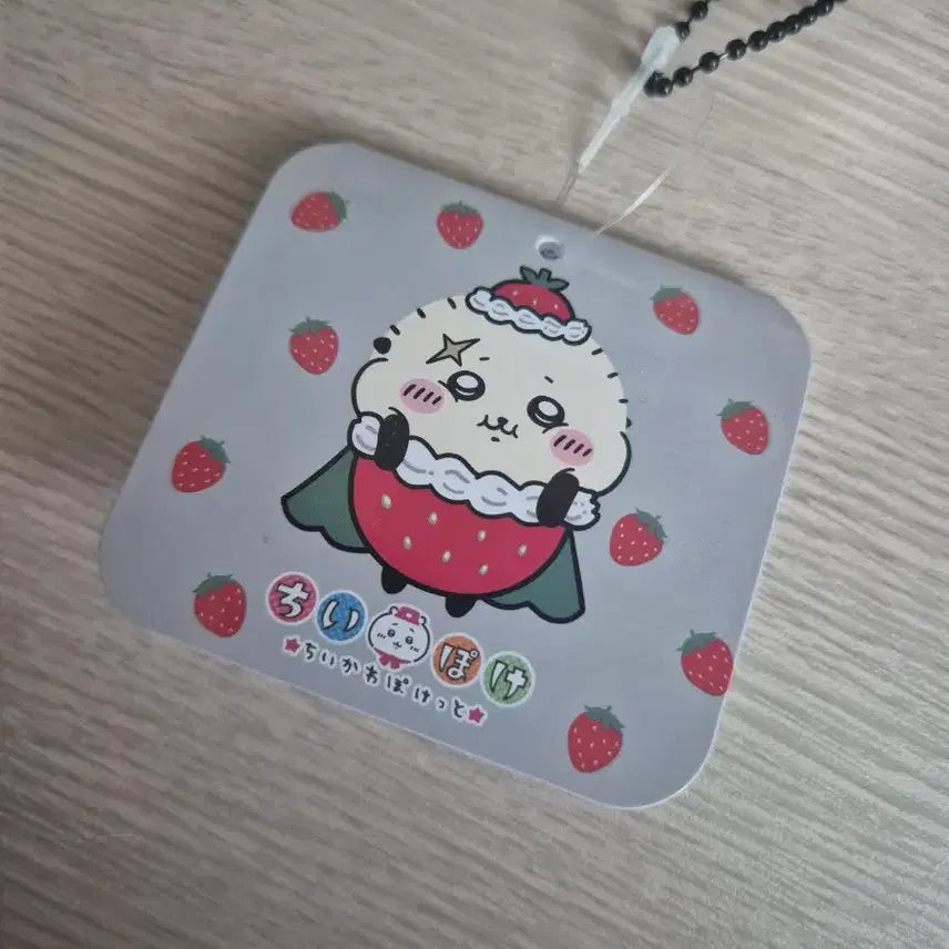 [BUNJANG] Chiikawa Racco Strawberry Pocket Plush / 치이카와 포켓 딸기 랏코