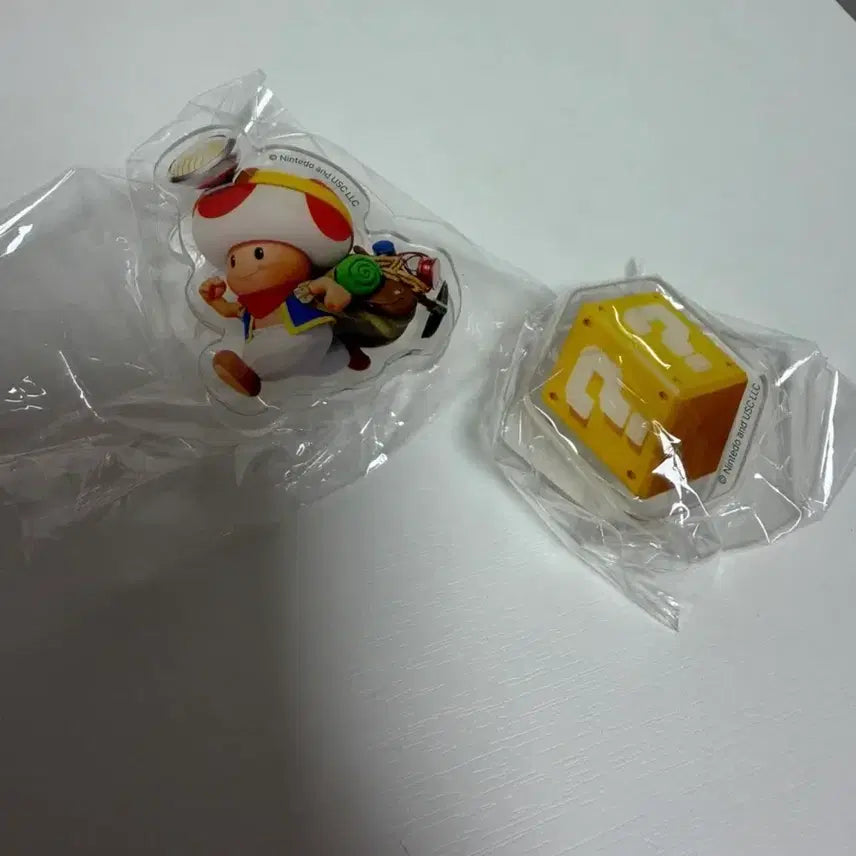 [BUNJANG] The Venti x Super Mario Limited Edition Collaboration Magnet (Toad) / 더벤티X슈퍼마리오 한정판 콜라보 마그넷 (키노피오/새상품)