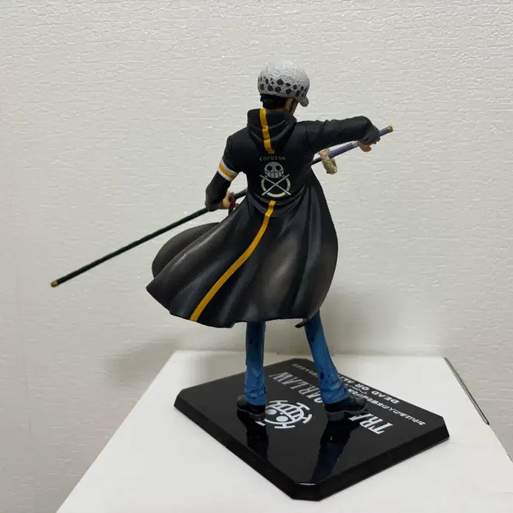 [BUNJANG] One Piece Trafalgar Law Figuarts ZERO Figure / 원피스 트라팔가 로우 피겨아츠 제로 피규어 판매합니다