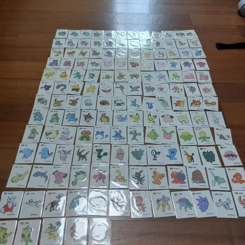 [BUNJANG] Pokemon Stickers Bundle (Gen 1, 1.n, Gen 2, Halloween Edition) / 포켓몬 띠부씰 1세대,1.n세대, 2세대 대량 판매 전설 할로윈버전