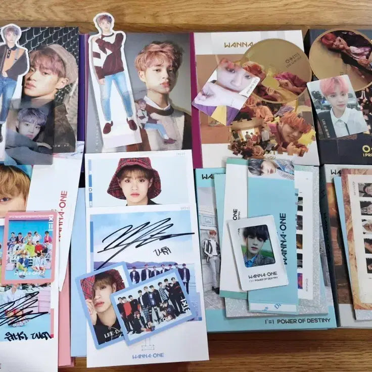 [BUNJANG] Wanna One Lee Daehwi Album Photocard Signed / 워너원 이대휘 대휘 앨범 포카 사인 앨범