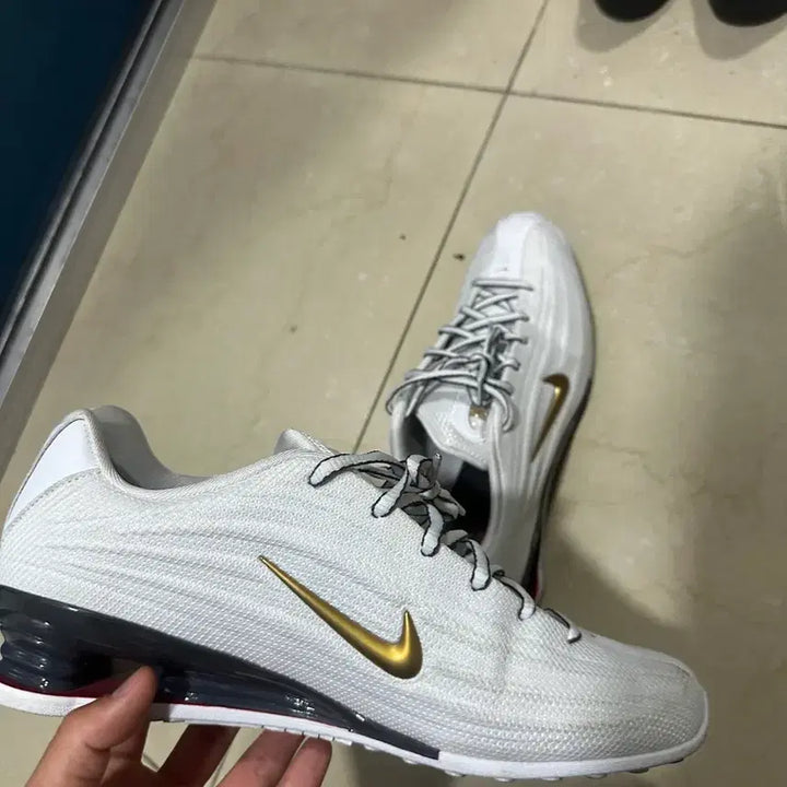 [BUNJANG] Nike Shox Z White Sneakers / 나이키 샥스 Z 화이트 상태좋음!!
