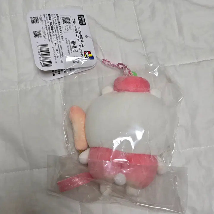 [BUNJANG] Chiikawa Peach Mascot Plush / 치이카와 포켓 과일 복숭아 마스코트 먼작귀 인형 마코