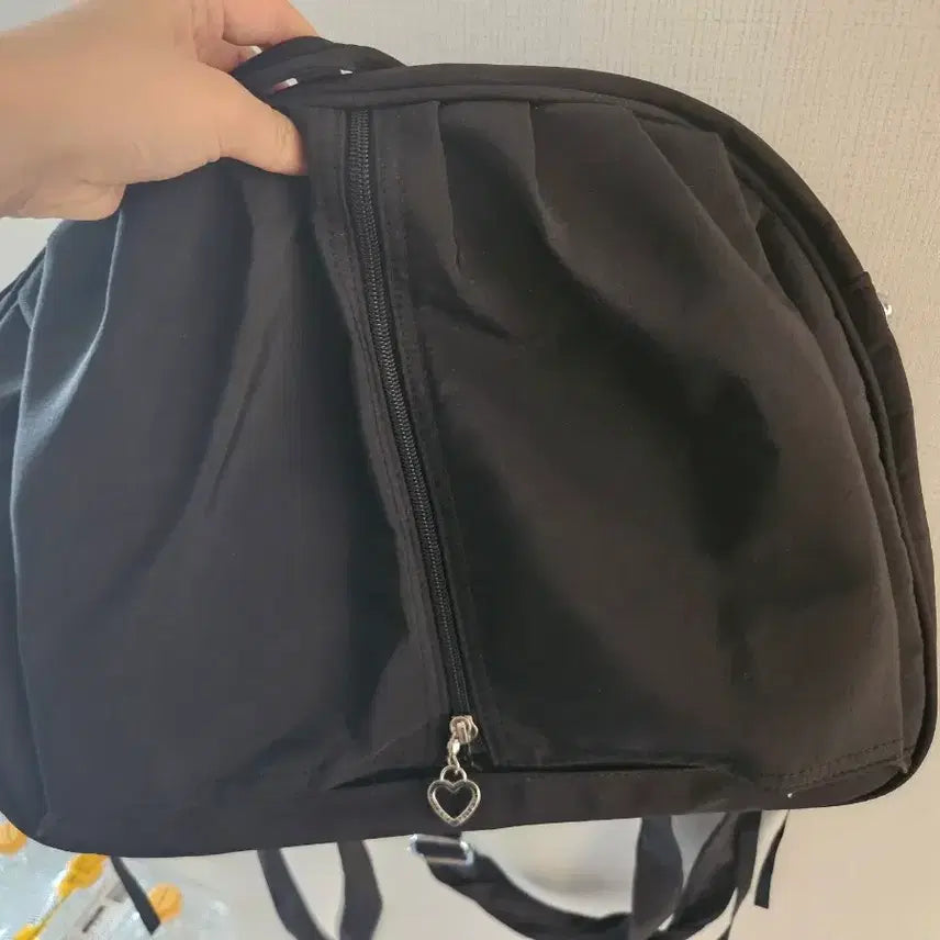 [BUNJANG] Puff Theater Black Backpack / 인형 수납 이타백 / 퍼프시어터 블랙