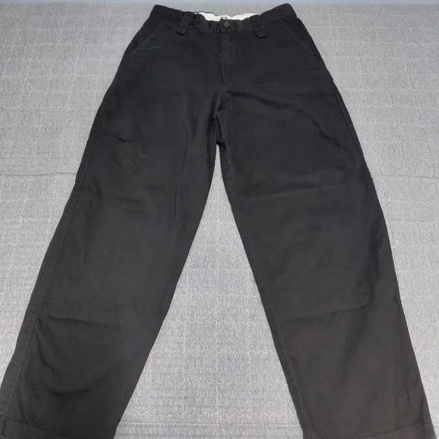 [BUNJANG] Uniqlo U Wide Fit Chino Pants Black / 유니클로 U 와이드핏 치노팬츠 73 블랙