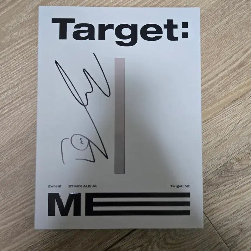 [BUNJANG] Yoo Seung Eon Signed Album (Excluding Photocard) / 유승언 싸인앨범 (포카제외)