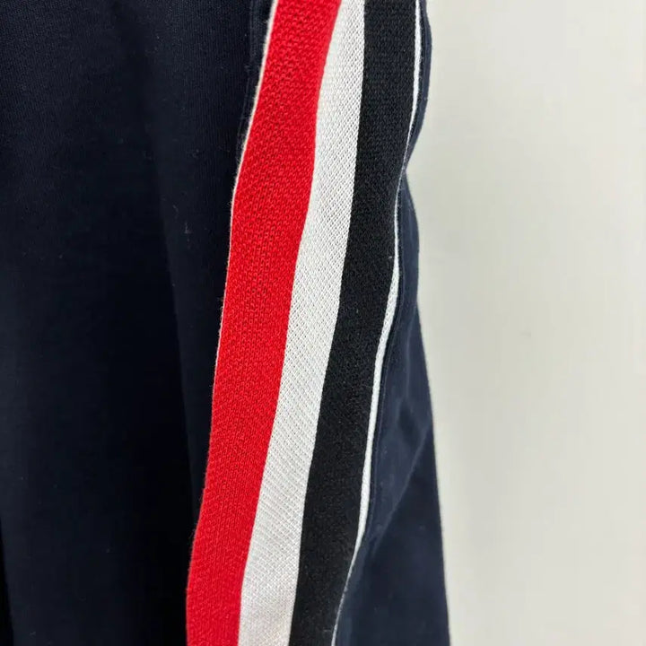 [BUNJANG] Thom Browne Diagonal Stripe Logo Shorts / [3]톰브라운 사선로고 반바지