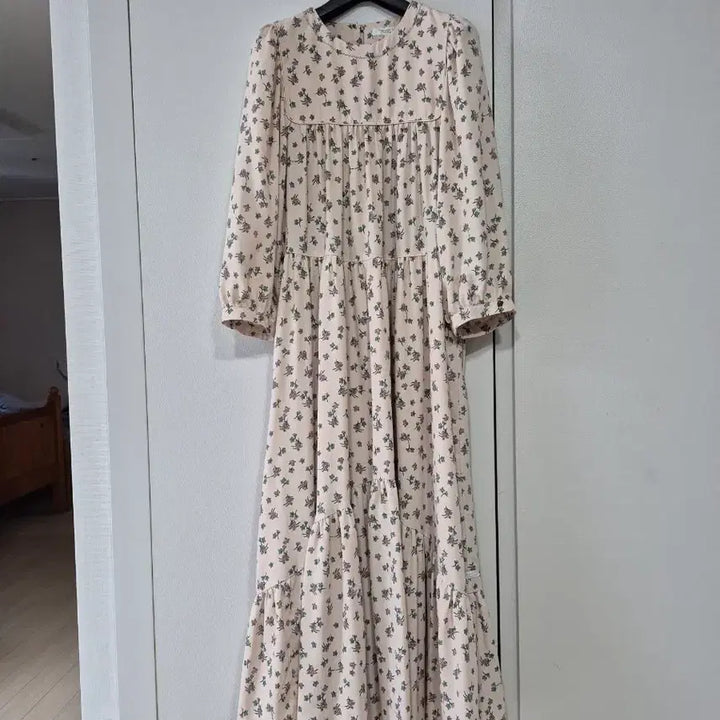 [BUNJANG] Thursday Island Floral Long Dress / Thursday Island 플라워 롱 원피스