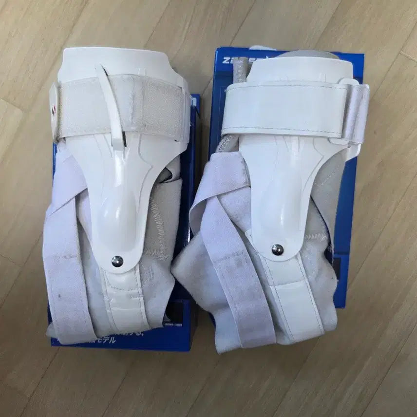 [BUNJANG] ZAMST A2-DX Ankle Brace (Right &amp; Left, LL Size) / 발목보호대