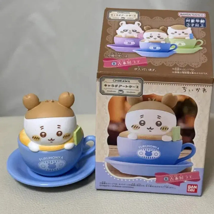 [BUNJANG] Chiikawa Latte Art Kani Cup Figure Case / 치이카와 라떼아트 카니 컵 피규어 케이스