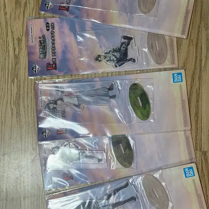 [BUNJANG] Attack on Titan Ichiban Kuji E Prize Acrylic Stands Set / 제일복권 진격의거인 아크릴 e상 일괄