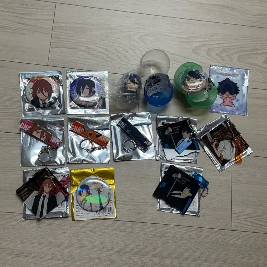 [BUNJANG] Chainsaw Man Goods Bundle Set / 체인소맨 굿즈 세트 일괄 판매