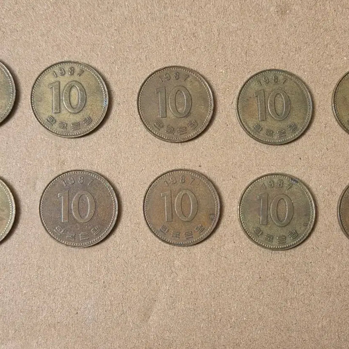 [BUNJANG] 1987 Korean 10 Won Coin Collection (10 Coins) / 1987년 10원 동전 10개 모음