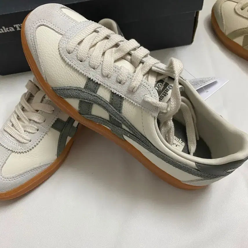 [BUNJANG] Onitsuka Tiger 1183C086-102 "National Sneaker" / 오니츠카타이거 1183C086-102 국민운동화