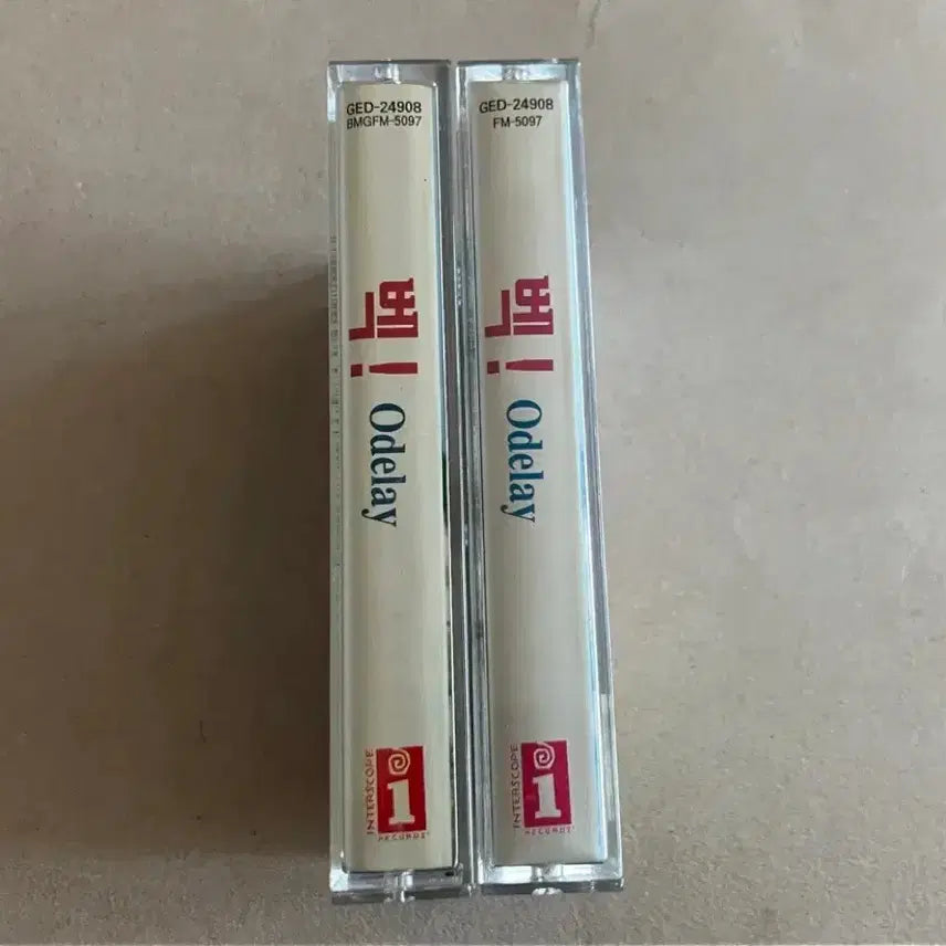 [BUNJANG] Beck Odelay 5th Studio Album Cassette Tape (90s Licensed) / 90년대 벡 Beck Odelay 정규 5집 라이센스 카세트테이프