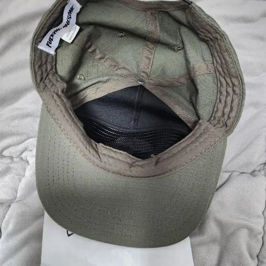 [BUNJANG] Fucking Awesome Cap Khaki / (새상품) 퍼킹어썸 모자