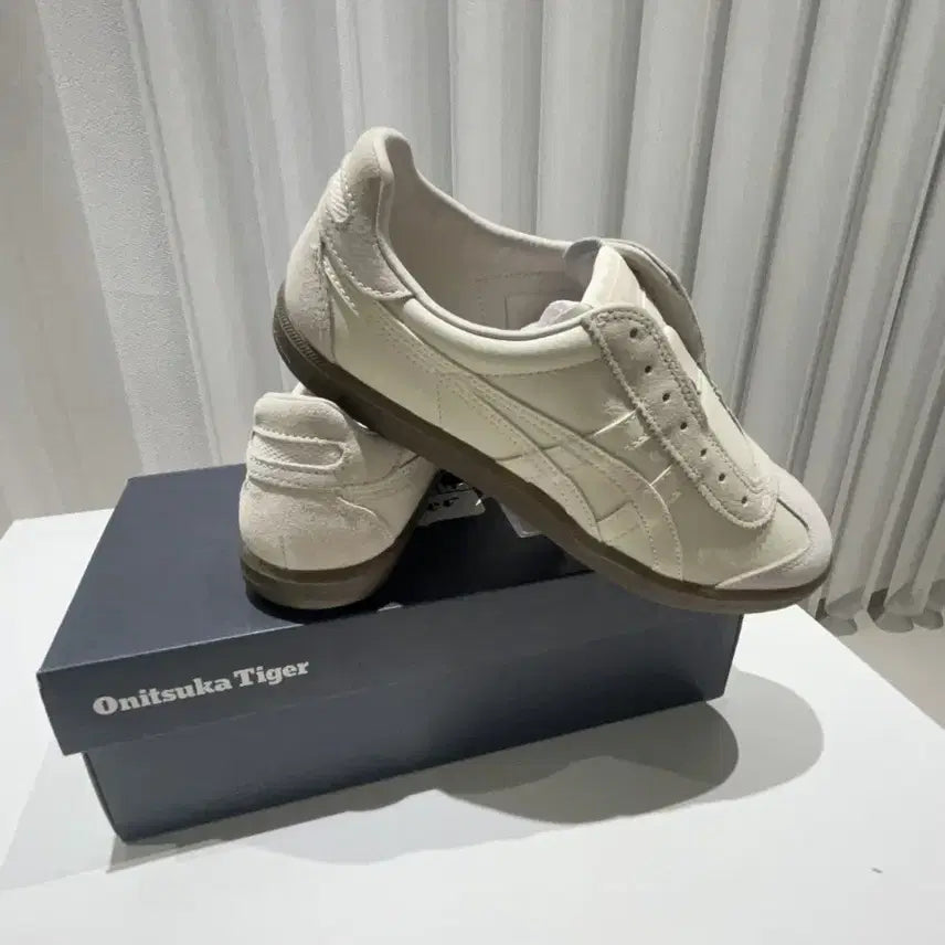 [BUNJANG] Onitsuka Tiger 1183C290-100 Retro Sneakers / 오니츠카타이거 1183C290-100 레트로 운동화