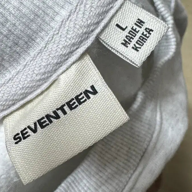 [BUNJANG] SEVENTEEN Incomplete Sweatshirt T-Shirt / 5/23까지만판매)세븐틴 인컴플릿  맨투맨 티셔츠 판매