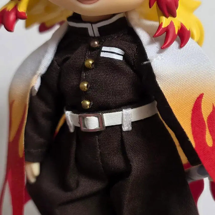 [BUNJANG] Demon Slayer Kyojuro Rengoku Nendoroid Doll / 귀멸의 칼날 렌고쿠 쿄쥬로 넨도로이드돌