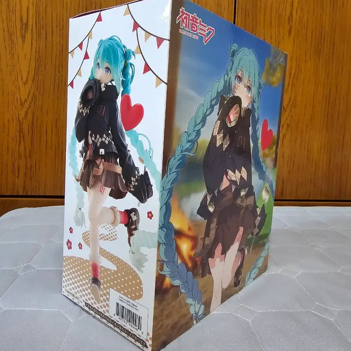 [BUNJANG] Taito Hatsune Miku Outdoor Figure / 타이토 하츠네 미쿠 아웃도어 피규어 미개봉입니다!