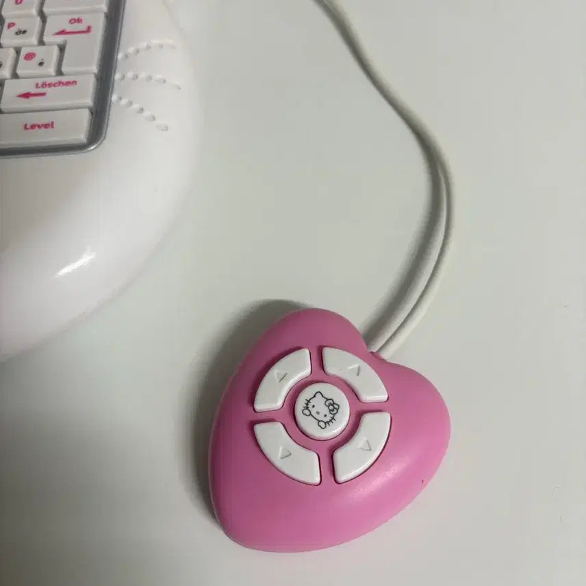 [BUNJANG] Sanrio Hello Kitty Toy Laptop / 산리오 산리오 헬로키티 노트북