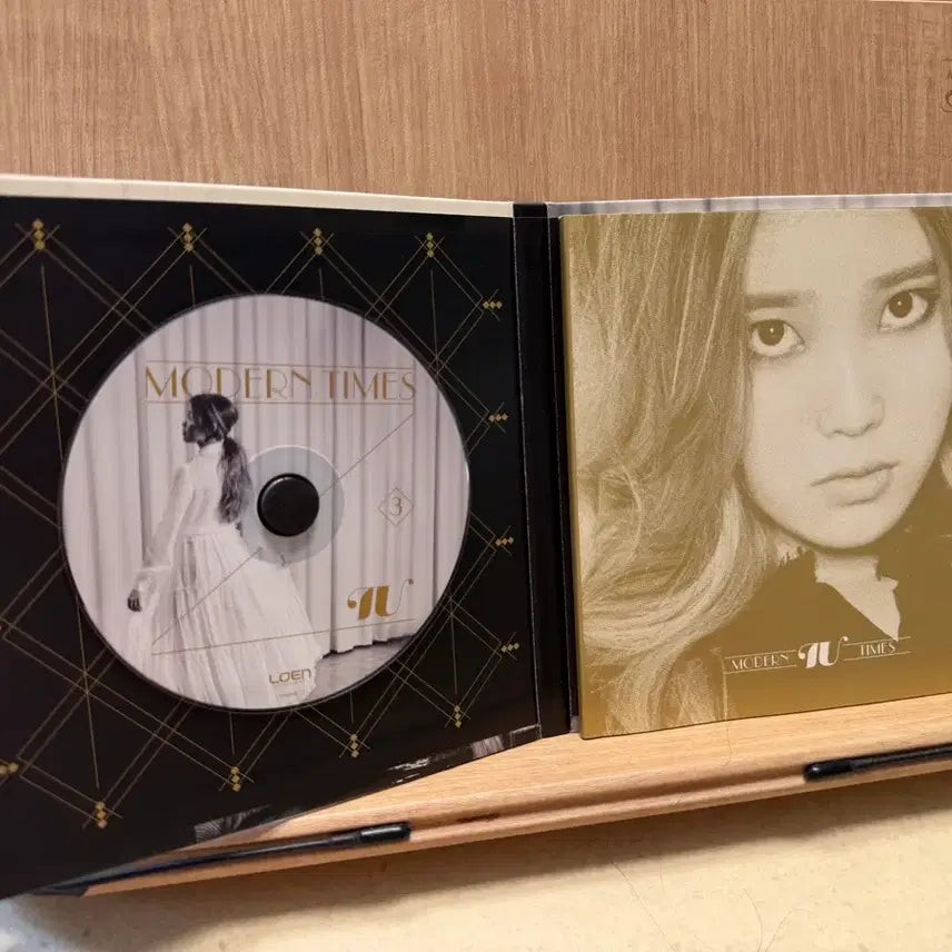 [BUNJANG] IU 3rd Album Modern Times CD / 아이유 3집(2013) - Modern Times / CD