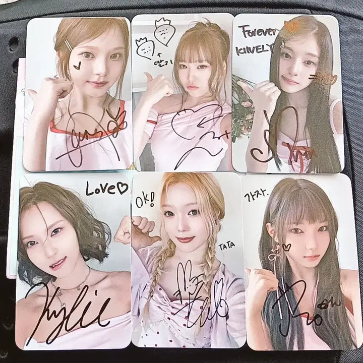 [BUNJANG] Kiras TA TA Signed Photocard Set / 키라스 TA TA 사인 포카