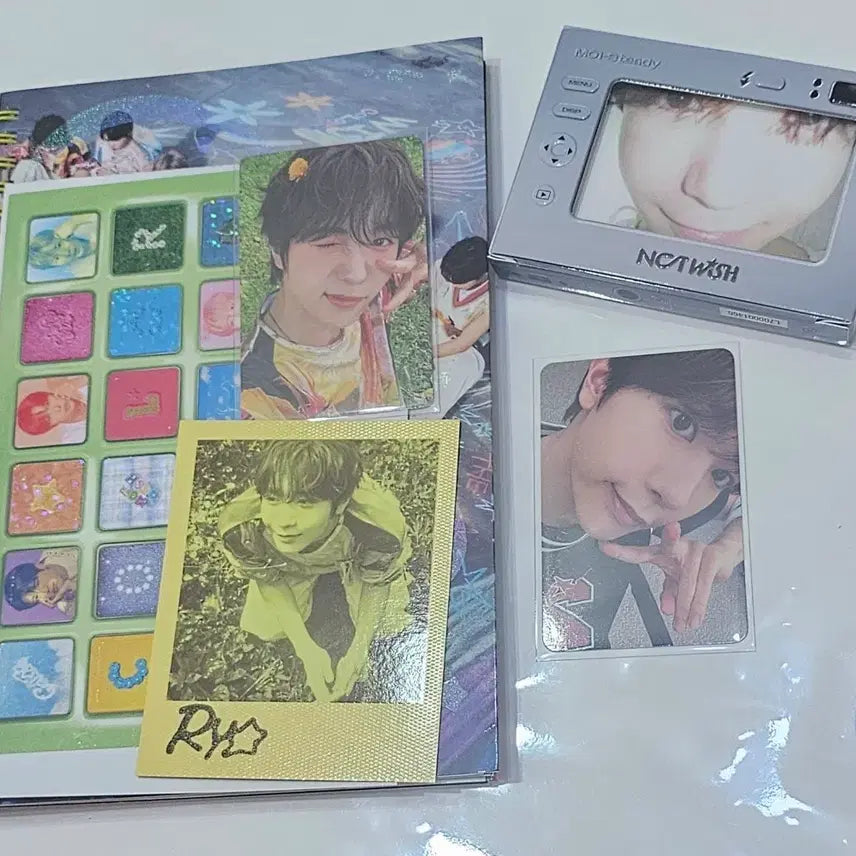 [BUNJANG] NCT WISH Ryo Album Set Color Steady QR Bundle Set / 엔시티위시 료 포카 앨범 세트 컬러 스테디qr 일괄