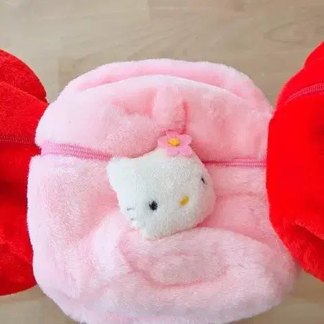[BUNJANG] Sanrio Hello Kitty Handle Fur Pouch (Red/Pink) / [고전] 키티 손잡이 털파우치 레드&amp;핑크