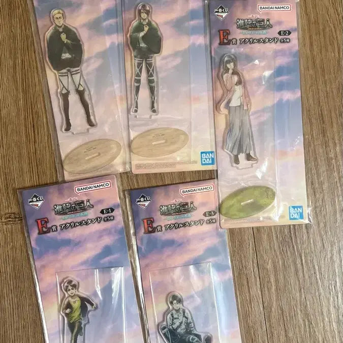 [BUNJANG] Attack on Titan Ichiban Kuji Acrylic Stand Full Set / 진격의 거인 제일 복권 아크릴 스탠드