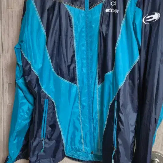 [BUNJANG] Columbia Windbreaker Jacket and 5 Other Items / 컬럼비아 바람막이 자켓외5종