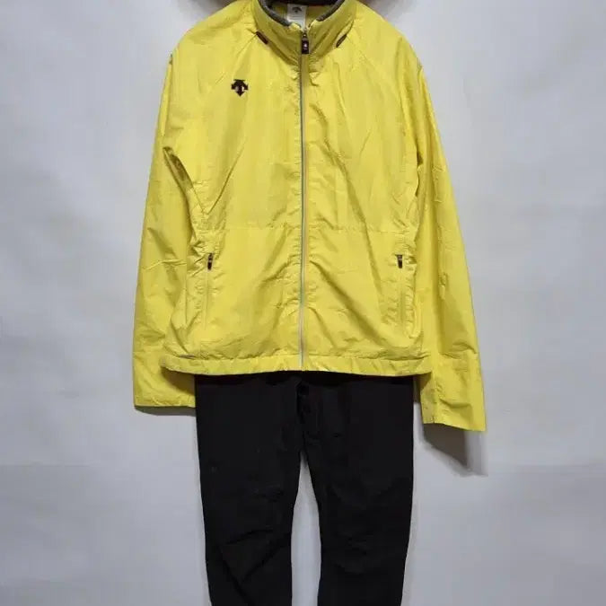 [BUNJANG] Descente Yellow Windbreaker Jacket Size S / [여성점퍼]데상트 옐로우 바람막이 자켓 S