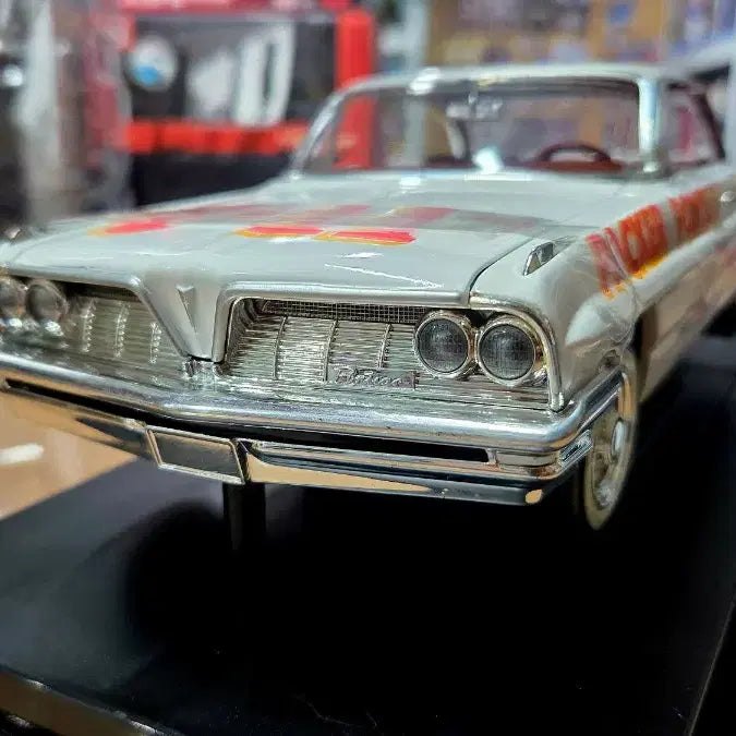 [BUNJANG] 1:18 Scale Sunstar 1961 Pontiac Catalina Die-cast Model / 1:18 다이캐스트 선스타 61폰티악 카탈리나
