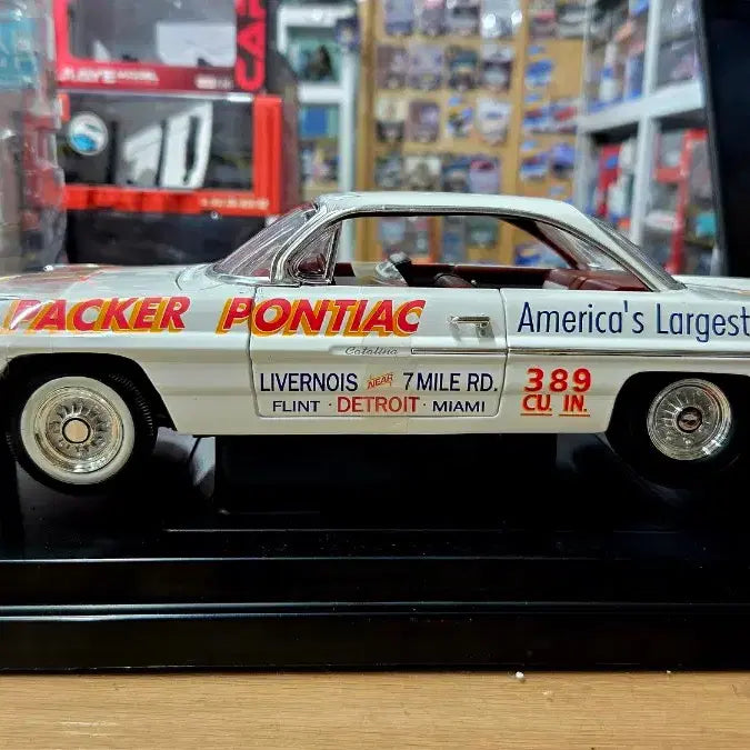 [BUNJANG] 1:18 Scale Sunstar 1961 Pontiac Catalina Die-cast Model / 1:18 다이캐스트 선스타 61폰티악 카탈리나
