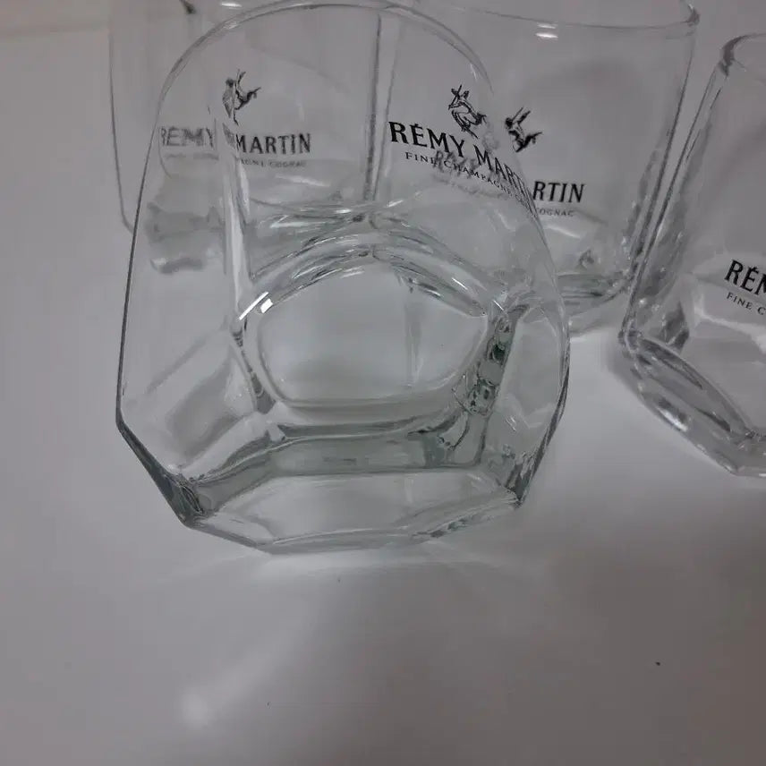 [BUNJANG] Remy Martin Whiskey Glass Set (4 Glasses) / 레미마틴 꼬냑 유리잔 4개 세트