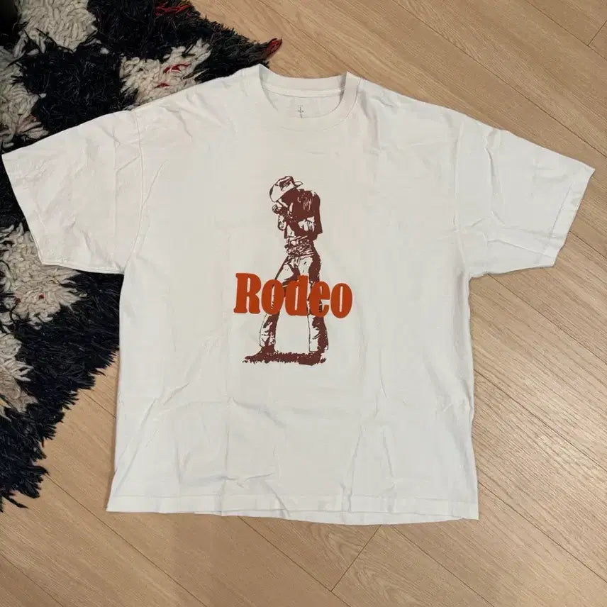 [BUNJANG] Travis Scott Rodeo Short Sleeve T-Shirt White XL / [XL] 트래비스 스캇 로데오 반팔 티셔츠 화이트