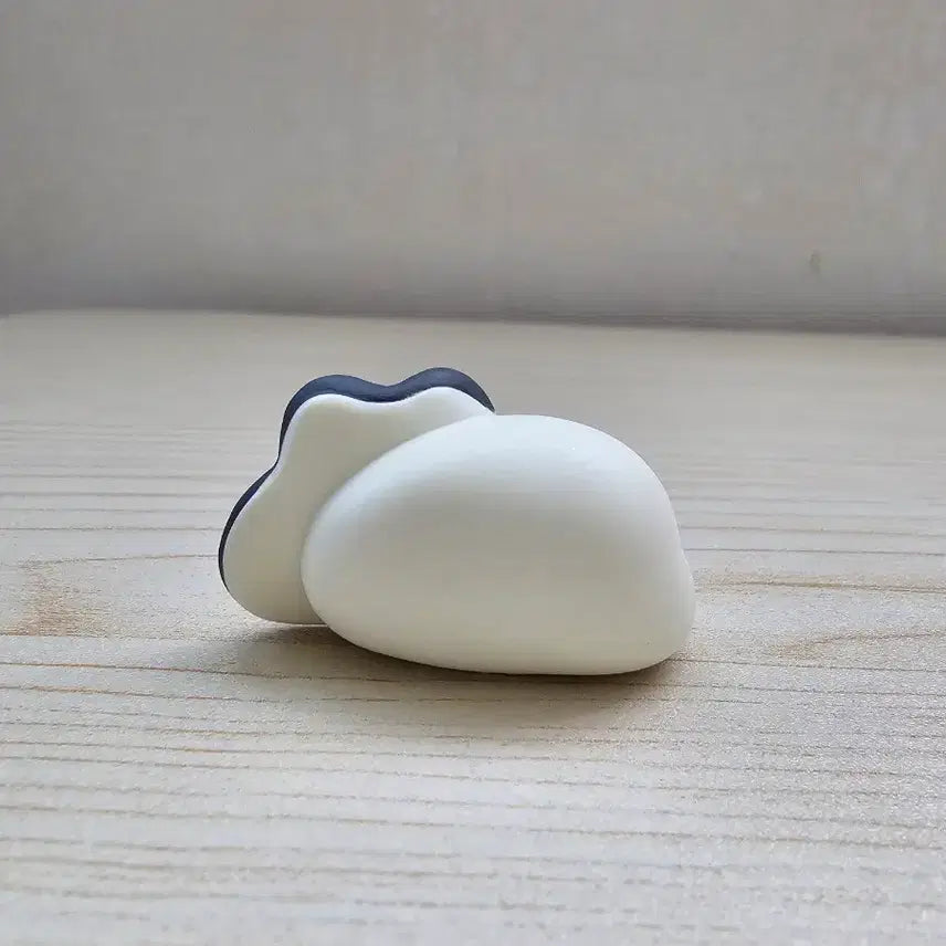 [BUNJANG] Baby Oyster Gacha Figure / 아기굴 가챠 피규어