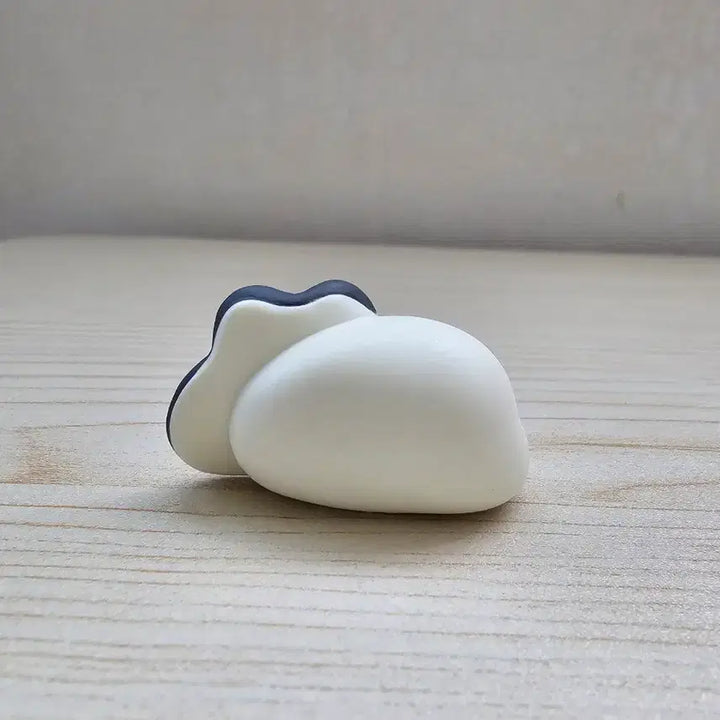 [BUNJANG] Baby Oyster Gacha Figure / 아기굴 가챠 피규어
