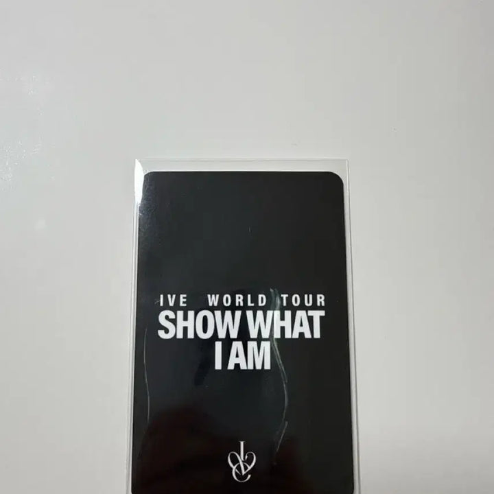 [BUNJANG] IVE Show What I Am Trading Card Bundle Set (Sealed) / 아이브 show what I am 트레카 포카+미개봉 트레카