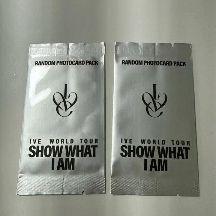 [BUNJANG] IVE Show What I Am Trading Card Bundle Set (Sealed) / 아이브 show what I am 트레카 포카+미개봉 트레카