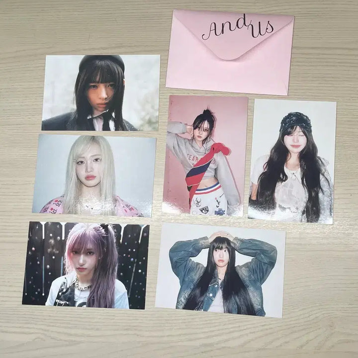 [BUNJANG] IVE Empathy Postcard &amp; Goods Set / 아이브 empathy 엽서 &amp; 굿즈 양도
