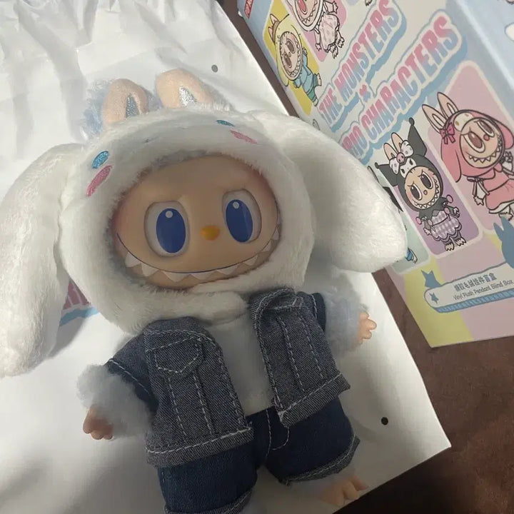 [BUNJANG] Labubu x Sanrio Cinnamoroll Collaboration Keychain / [정품] 라부부 X 산리오 시나모롤
